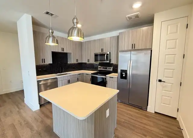 Property at 2520 Washington Ave Unit B4851, Houston, TX, 77007, 2 beds, 2 baths, [object Object]