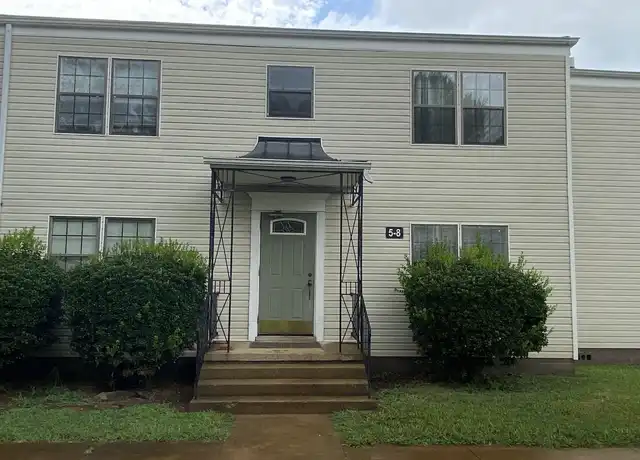 Property at 401 Sanders St Unit 8, Athens, AL, 35611, 2 beds, 1 bath, [object Object]