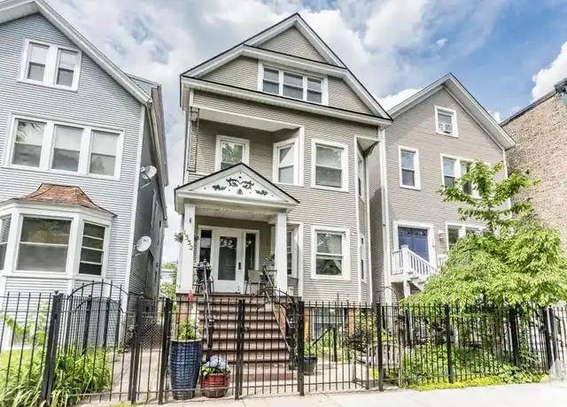 Property at 1332 W Barry Ave, Chicago, IL, 60657, 2 beds, 1 bath, [object Object]