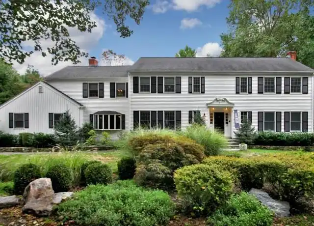 Property at 38 Sturges Cmns, Westport, CT, 06880, 5 beds, 3.5 baths, [object Object]
