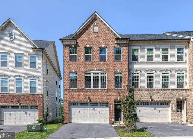 Property at 4039 Dorseys Ridge Sq, Ellicott City, MD, 21043, 3 beds, 3.5 baths, [object Object]