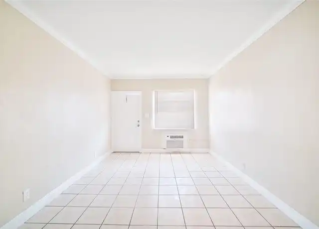 Property at 700 NW 14th Ter Unit 733-1, Fort Lauderdale, FL, 33311, 2 beds, 1 bath, [object Object]