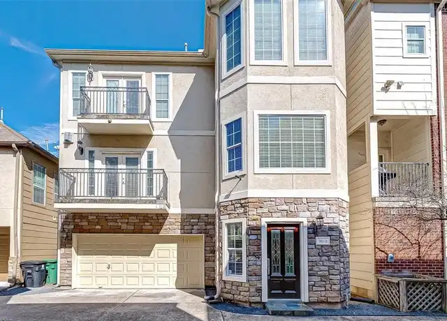 Property at 5813 Washington Ave Unit B, Houston, TX, 77007, 3 beds, 3.5 baths, [object Object]