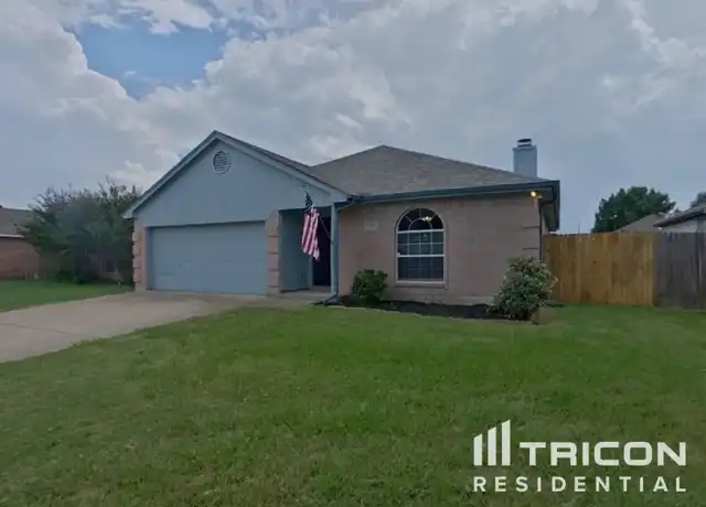 Property at 941 Carlin Ln, Burleson, TX, 76028, 3 beds, 2 baths, [object Object]