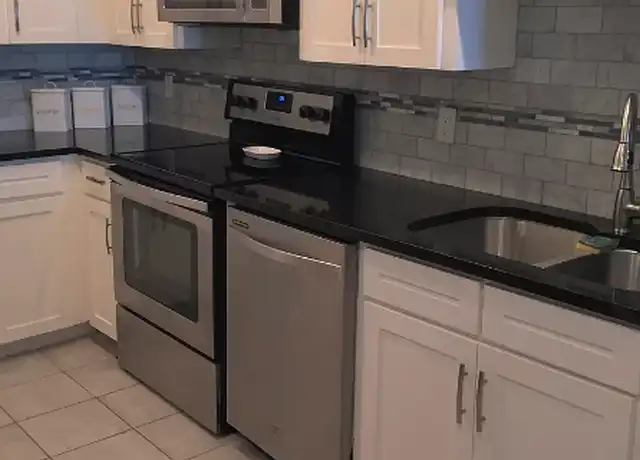 Property at 6024 E University Blvd Unit 21091, Dallas, TX, 75206, 1 bed, 1 bath, [object Object]
