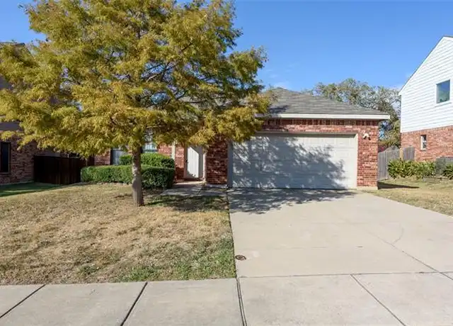 Property at 2613 Weslayan Dr, Denton, TX, 76210, 3 beds, 2 baths, [object Object]