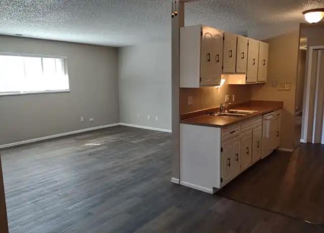 Property at 188 Bonnymede Rd Unit D, Pueblo, CO, 81001, 3 beds, 2 baths, [object Object]