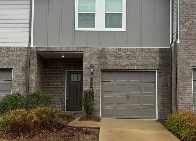 Property at 422 Palmetto Dr, Columbia, TN, 38401, 3 beds, 2.5 baths, [object Object]