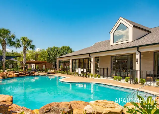 Property at 9117 Lakes at 610 Dr Unit 582, Houston, TX, 77054, 3 beds, 2 baths, [object Object]