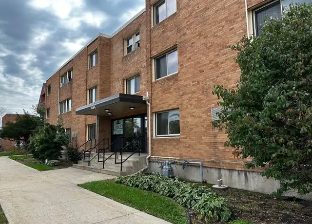 Property at 614 Broad St Unit 229, Beloit, WI, 53511, 1 bed, 1 bath, [object Object]
