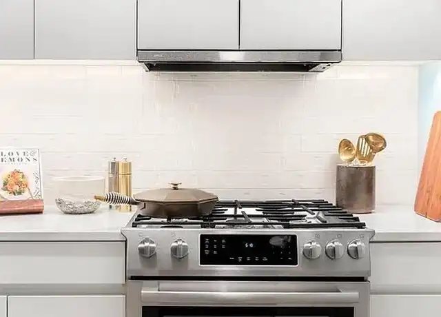 Property at 146 Pierrepont St Unit 11F, Brooklyn, NY, 11201, 1 bed, 1 bath, [object Object]