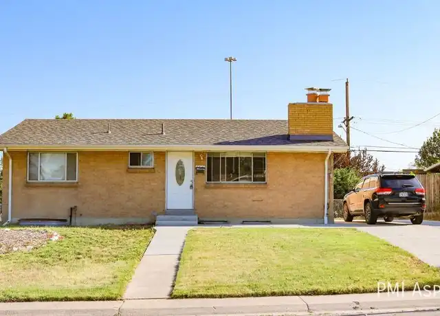 Property at 7641 Elmwood Ln, Denver, CO, 80221, 3 beds, 2 baths, [object Object]