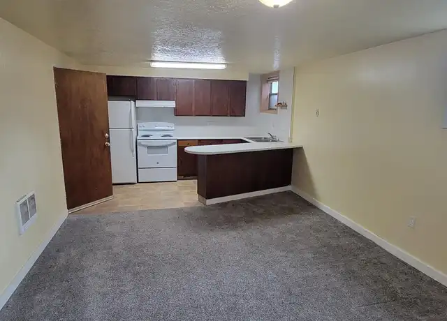 Property at 765 South Blvd Unit 5, Idaho Falls, ID, 83401, 1 bed, 1 bath, [object Object]