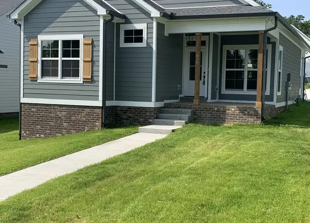 Property at 806 W 4th St, Dickson, TN, 37055, 3 beds, 2 baths, [object Object]