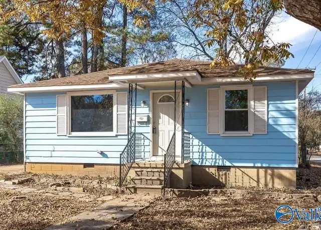 Property at 401 12th Ave NW, Decatur, AL, 35601, 3 beds, 1 bath, [object Object]