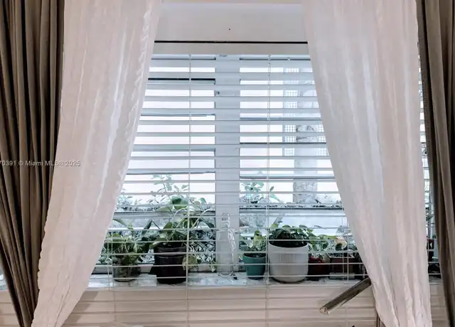 Property at 130 Mendoza Ave Unit 11, Coral Gables, FL, 33134, 0 beds, 1 bath, [object Object]