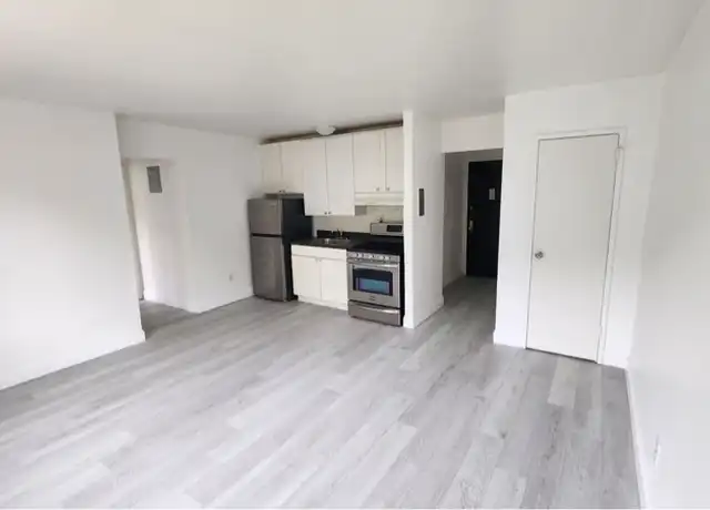 Property at 122 Bruce Ave, Yonkers, NY, 10705, 1 bed, 1 bath, [object Object]