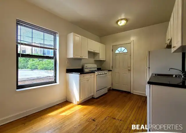 Property at 2948 N Seminary Ave Unit 1, Chicago, IL, 60657, 1 bed, 1 bath, [object Object]