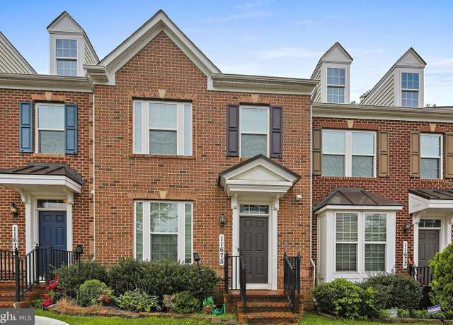 Photo of 11675 Emerald Green Dr, Clarksburg, MD 20871
