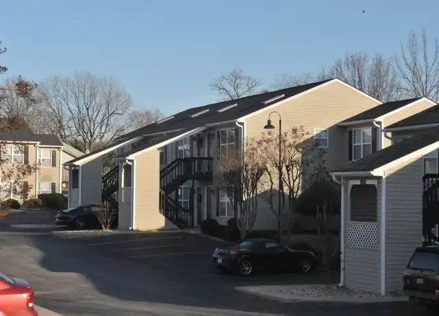 Property at 119 Shrader Ln, Lynchburg, VA, 24502, 2 beds, 1 bath, [object Object]