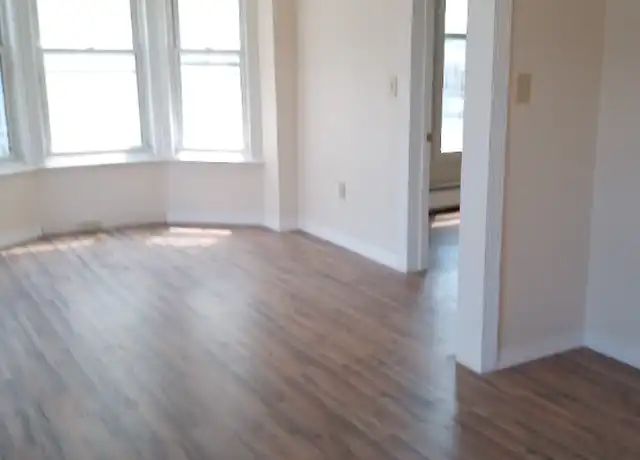 Property at 522 Franklin St, Reading, PA, 19602, 1 bed, 1 bath, [object Object]