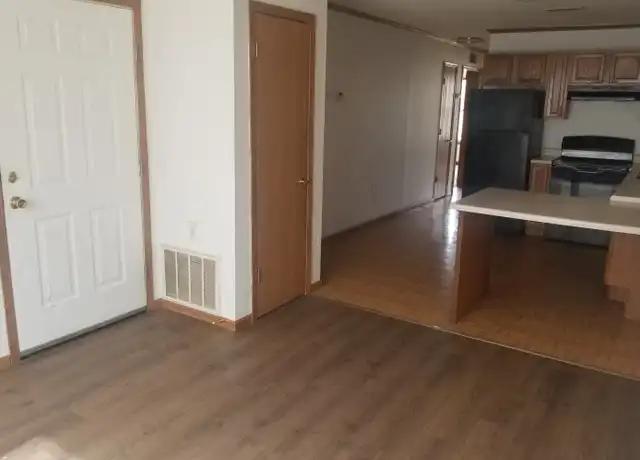 Property at 1850 Lake St Unit 211, Kewanee, IL, 61443, 2 beds, 2 baths, [object Object]