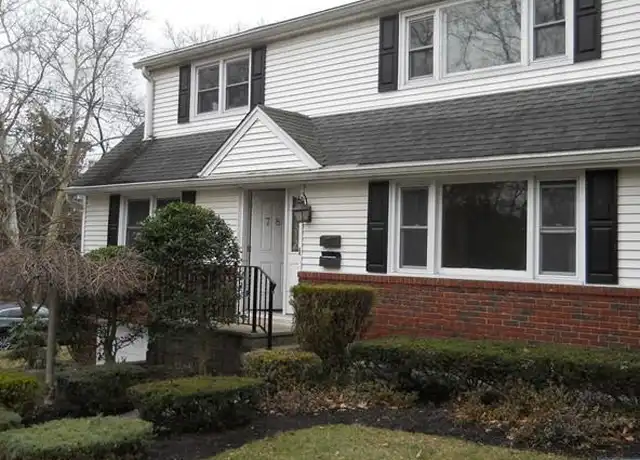 Property at 780 Delalla Ter Unit 2nd Floor, Ridgefield, NJ, 07657, 2 beds, 1 bath, [object Object]