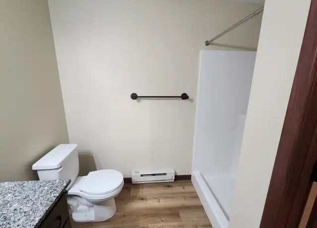 Property at 902 Menomonie St Unit 1, Eau Claire, WI, 54703, 2 beds, 1 bath, [object Object]