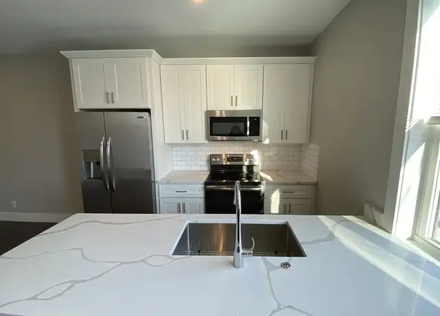 Property at 24 Norwood St #8, Dorchester, MA, 02122, 2 beds, 2 baths, [object Object]