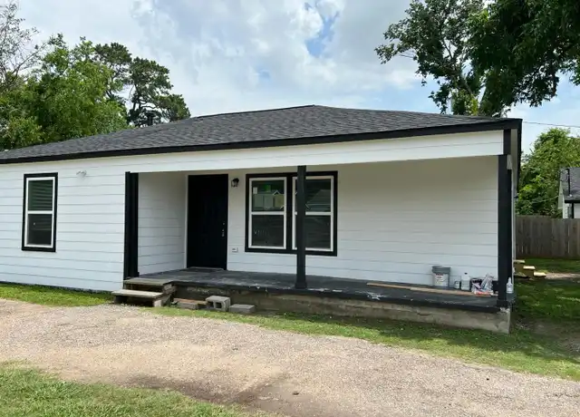 Property at 710 Twin Oaks St Unit A, Houston, TX, 77076, 3 beds, 2 baths, [object Object]