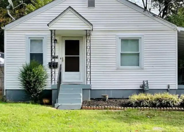 Property at 4521 Picadilly Ave, Louisville, KY, 40215, 2 beds, 1 bath, [object Object]