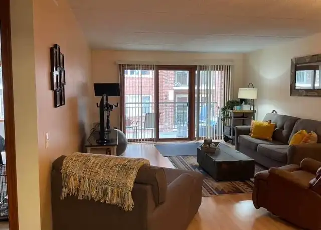 Property at 5340 N Lowell Ave #205, Chicago, IL, 60630, 1 bed, 1 bath, [object Object]