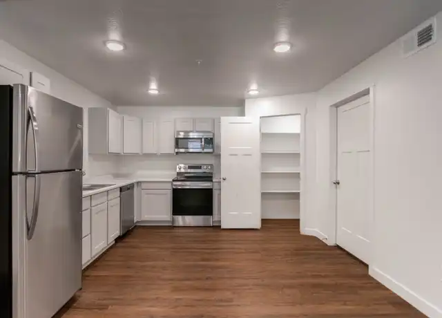 Property at 1261 E 1500 S Unit 301, Provo, UT, 84606, 2 beds, 2 baths, [object Object]