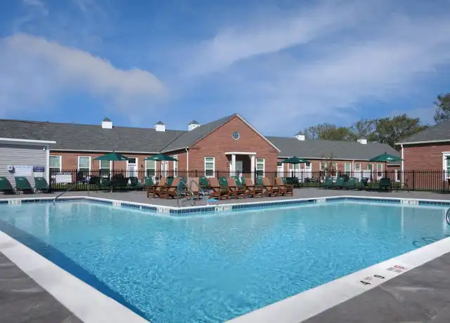 Property at 90 Circle Dr Unit 90-207, Central Islip, NY, 11722, 2 beds, 2 baths, [object Object]