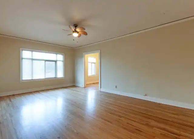 Property at CASTLE ROSE APARTMENTS (BALM05) - 2421 NE Irving St, Portland, OR, 97232, 0 beds, 1 bath, [object Object]