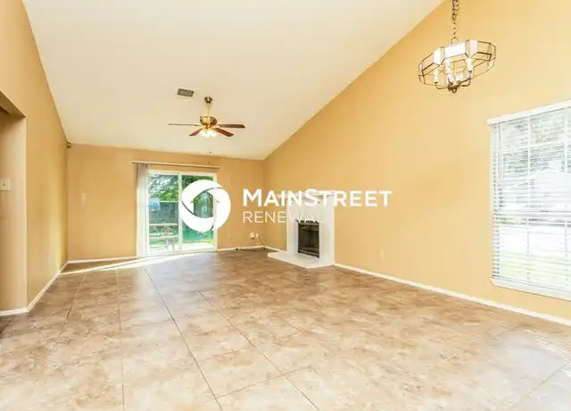 Property at 500 Myrtle Dr, Arlington, TX, 76018, 3 beds, 2 baths, [object Object]