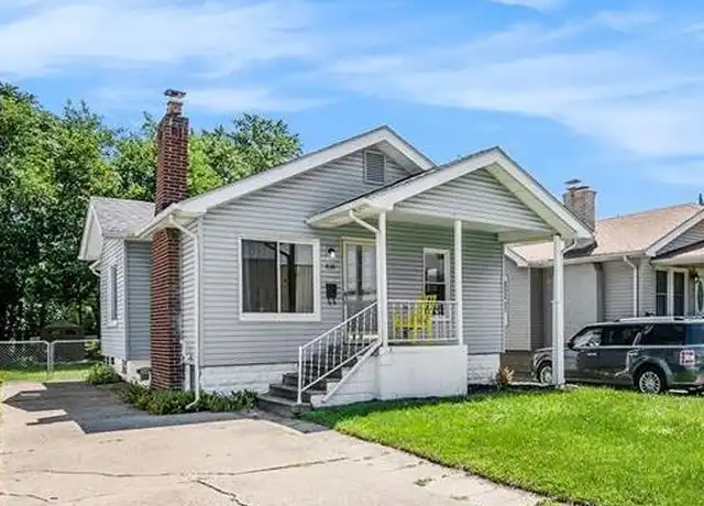 Property at 838 Pinecrest Dr, Ferndale, MI, 48220, 2 beds, 1 bath, [object Object]