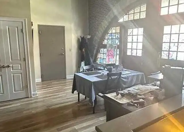Property at 462 Hanover St, Boston, MA, 02113, 2 beds, 2 baths, [object Object]
