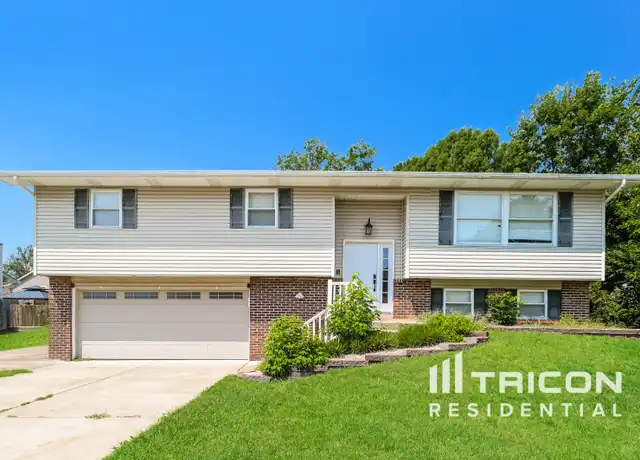 Property at 3 Lake Superior Dr, Saint Peters, MO, 63376, 3 beds, 3 baths, [object Object]