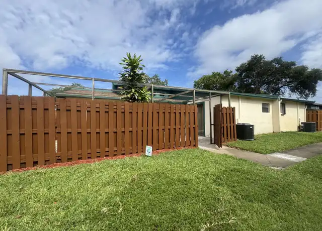 Property at 1047 Manor Dr, Palm Springs, FL, 33461, 2 beds, 2 baths, [object Object]