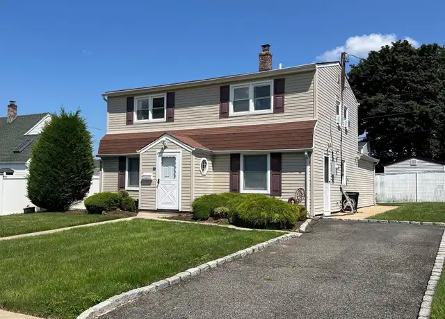 Property at 30 Castle Ln, Levittown, NY, 11756, 4 beds, 2 baths, [object Object]
