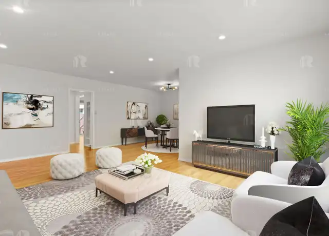 Property at 325 Rexford Dr Unit 03, Beverly Hills, CA, 90212, 2 beds, 1 bath, [object Object]