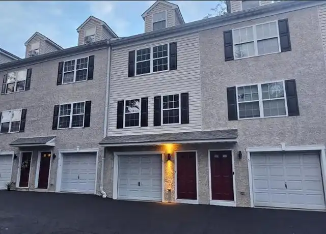 Property at 238 E Gay St #4, West Chester, PA, 19380, 3 beds, 1.5 baths, [object Object]