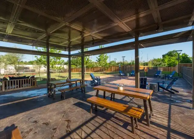 Property at 638 Heights Blvd, Houston, TX, 77007, 2 beds, 2 baths, [object Object]