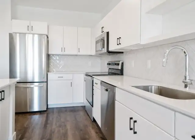 Property at 155 Jackson St Unit 405, Oshkosh, WI, 54901, 1 bed, 1 bath, [object Object]