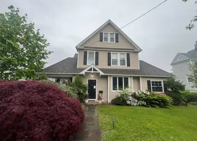 Property at 62 Woodland Ave Unit 1, New Rochelle, NY, 10805, 3 beds, 1 bath, [object Object]