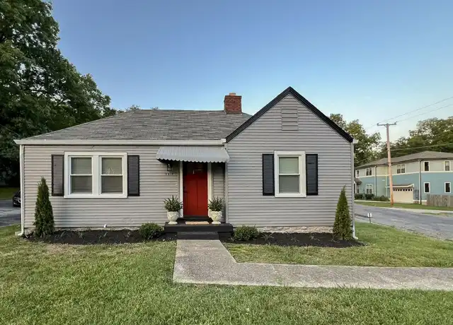 Property at 2818 Vaulx Ln, Nashville, TN, 37204, 2 beds, 1 bath, [object Object]