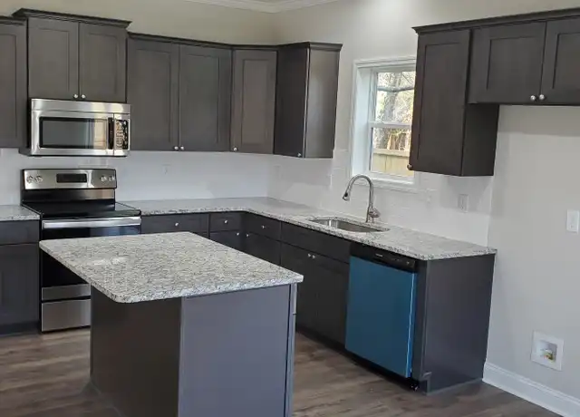 Property at 6884 Willa Ct, North Charleston, SC, 29418, 3 beds, 2 baths, [object Object]