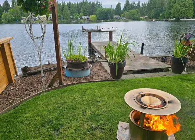 Property at 31448 7th Pl SW, Federal Way, WA, 98023, 3 beds, 1 bath, [object Object]