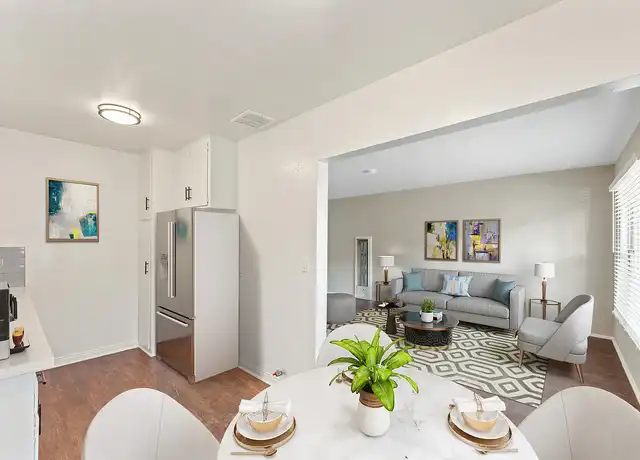 Property at Palm Terrace - 440 Orange Ave, Long Beach, CA, 90802, 0 beds, 1 bath, [object Object]